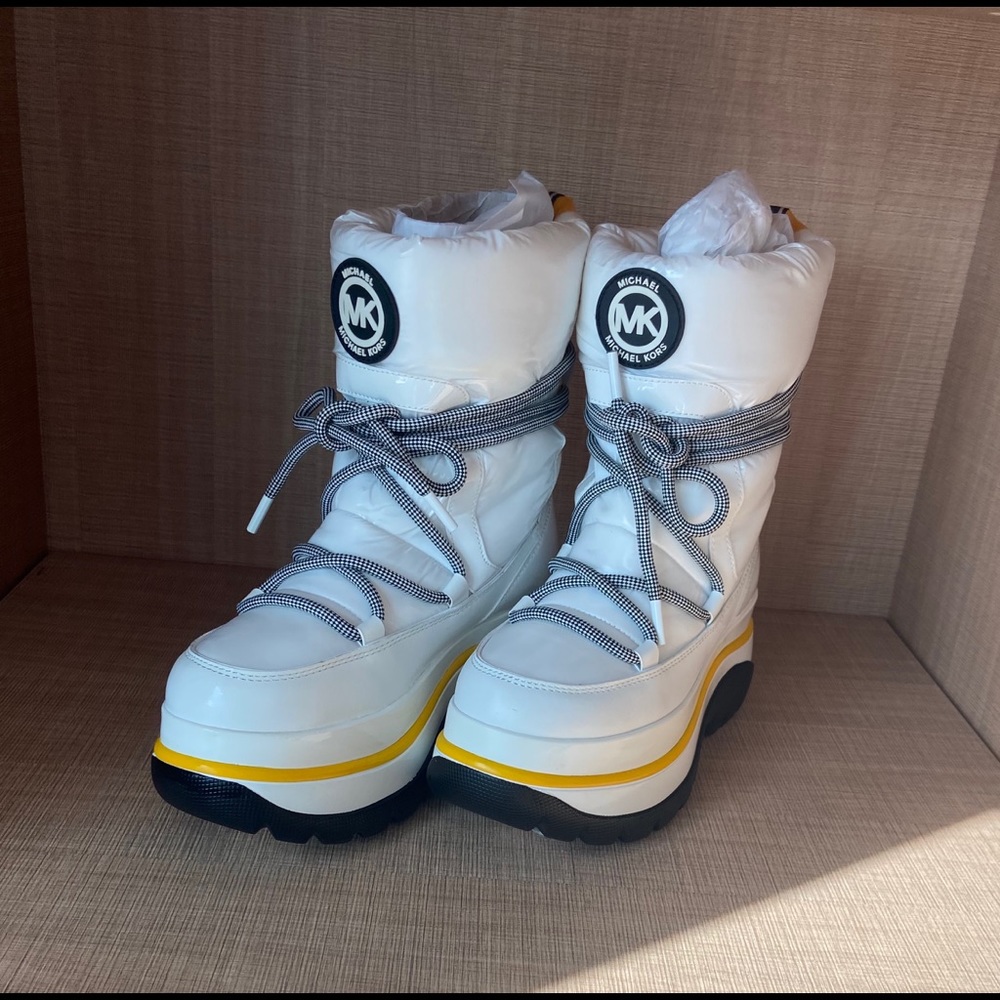 Michael kors boots